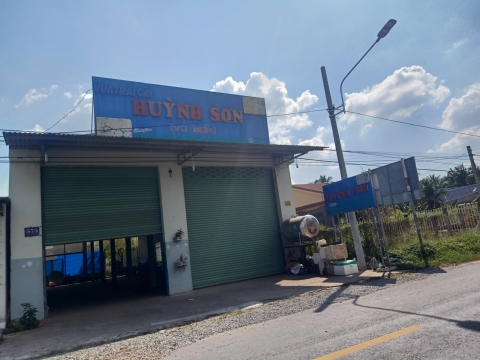 vựa trái cây Huỳnh Sơn Bt